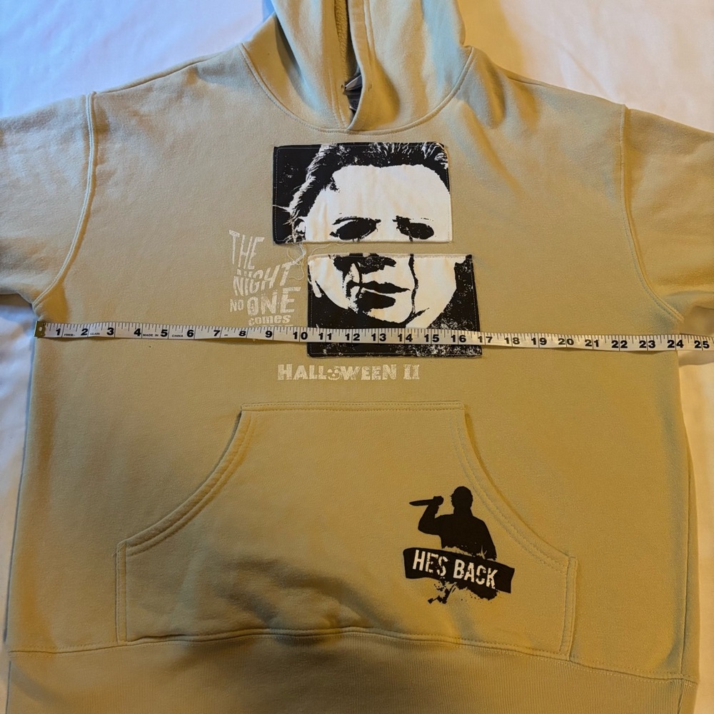 Halloween II 2 Michael Myers He's Back Hoodie Sweatshirt Mens Sz M Universal - Picture 6 of 8